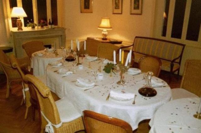Bed and Breakfast Le Moulin De Francueil Exterior foto