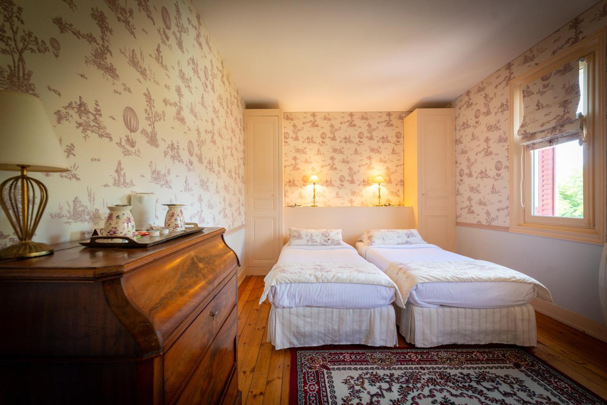 Bed and Breakfast Le Moulin De Francueil Exterior foto