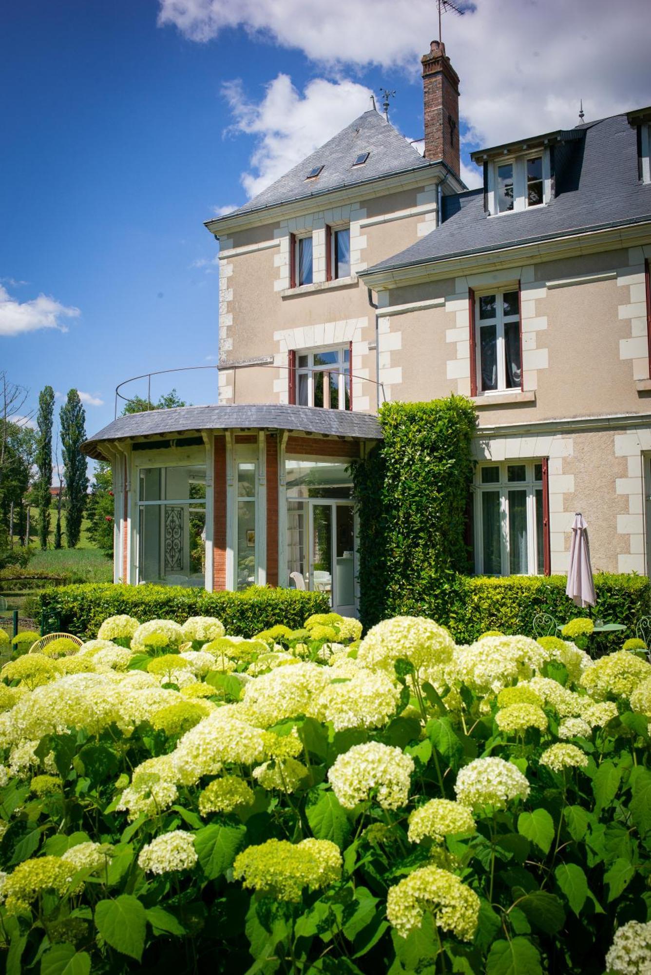Bed and Breakfast Le Moulin De Francueil Exterior foto